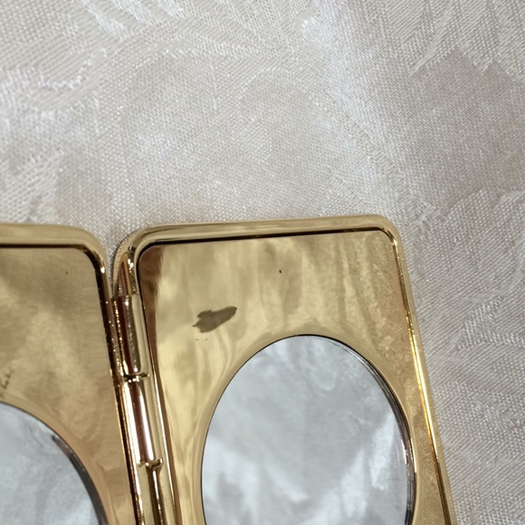 1937 Disney Snow White Compact - Picture 4 of 5